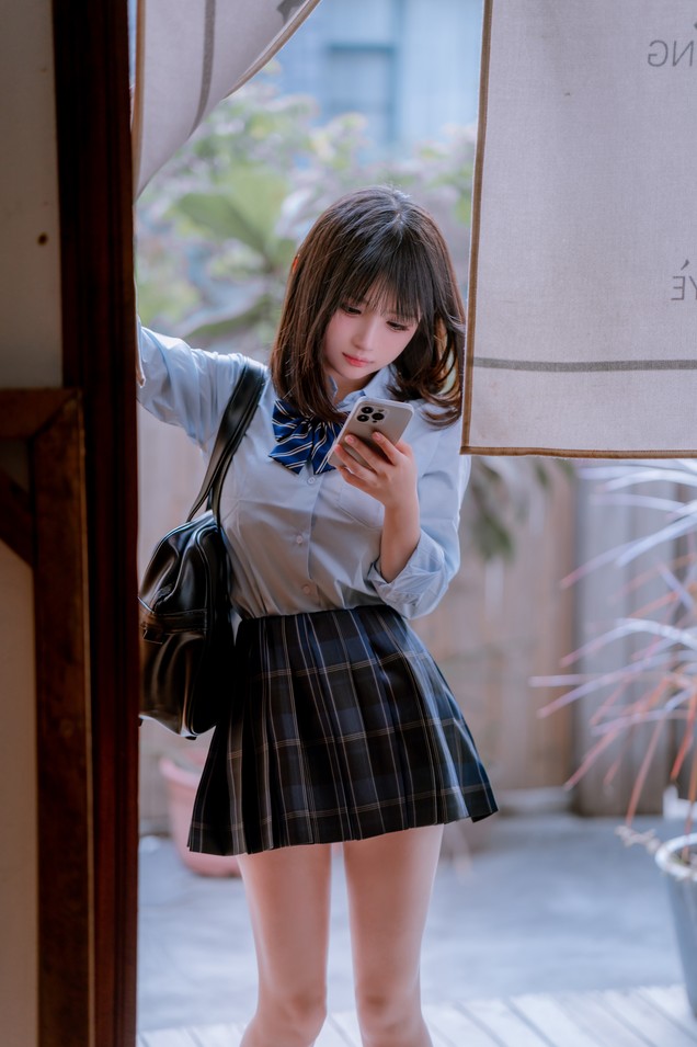 桜井宁宁  - jk之居家 [66P-413MB]