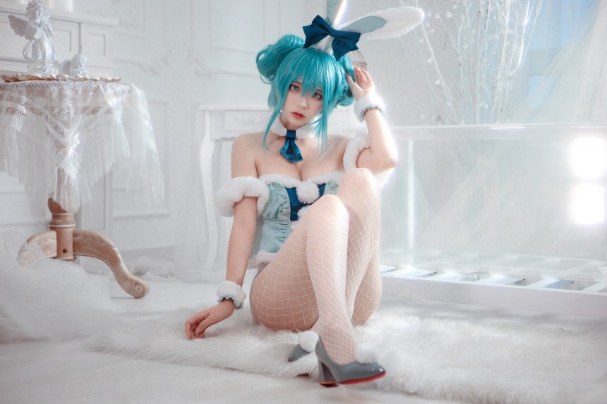 疯猫ss - miku初音兔女郎 [25P-343MB]
