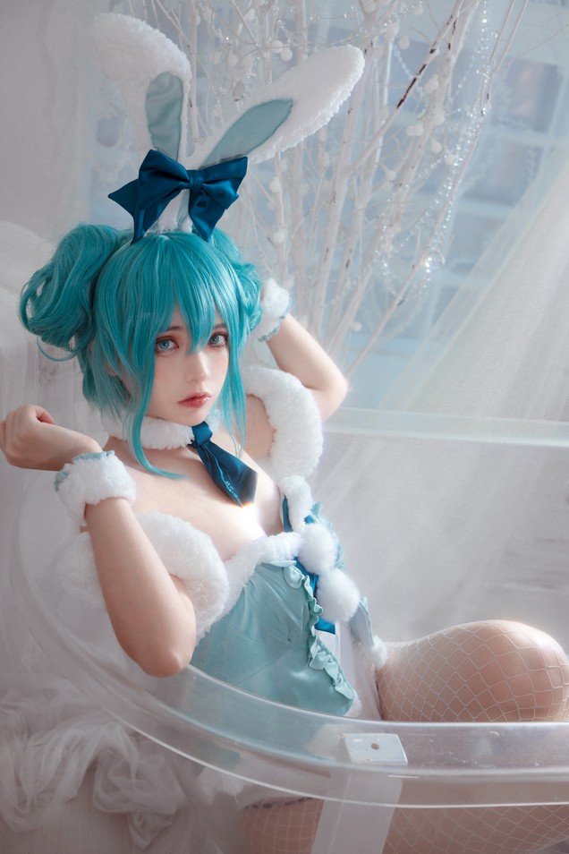 疯猫ss - miku初音兔女郎 [25P-343MB]