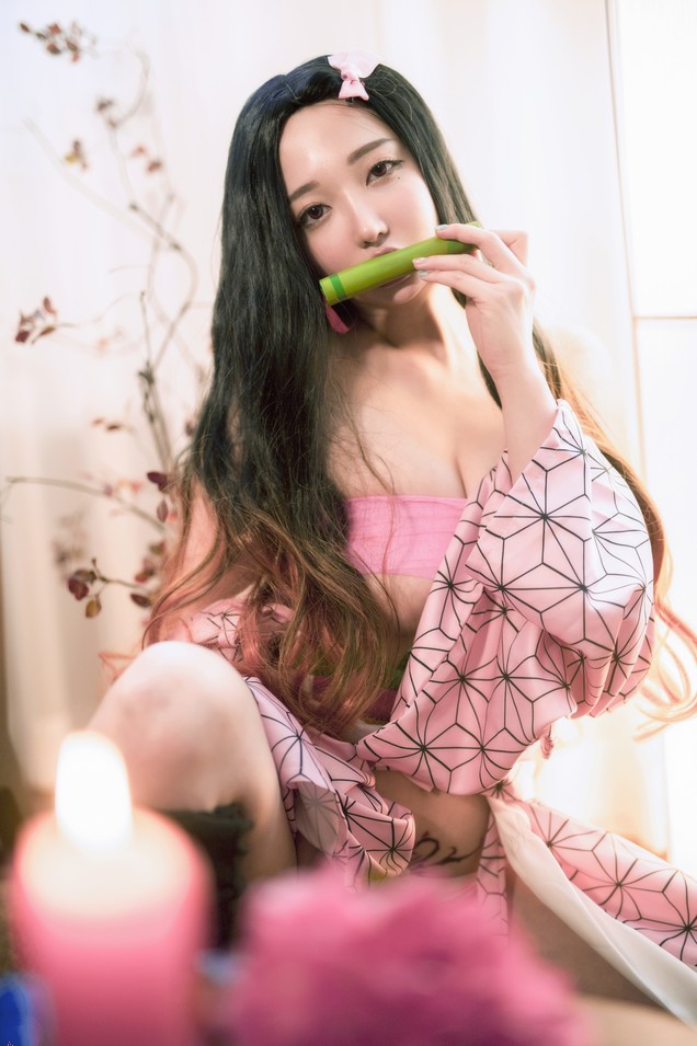 Ye-Eun (손예은) - PINK ONI [100P-1.09GB]
