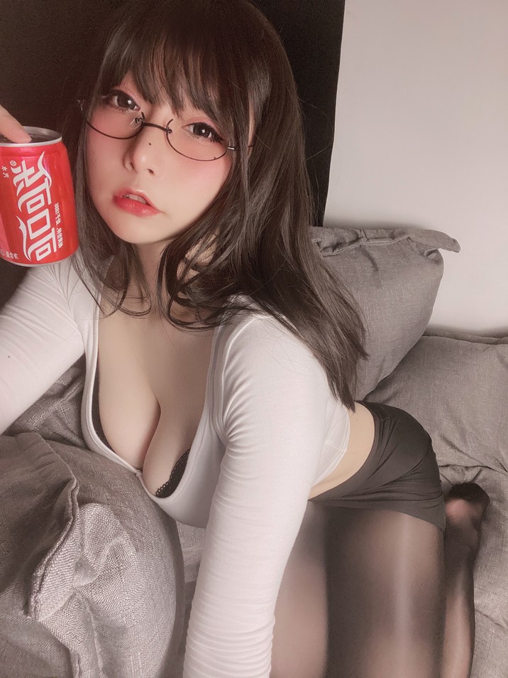 次屁啦 - 涞觅 [19P-70MB]