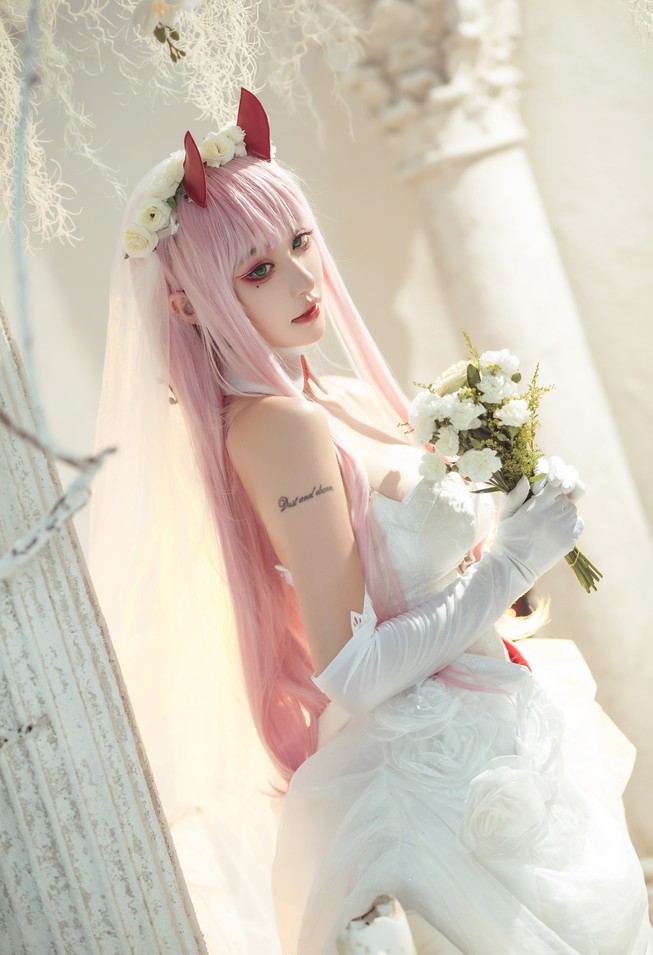沧霁桔梗 - Darlinginthefranxx [16P-115MB]