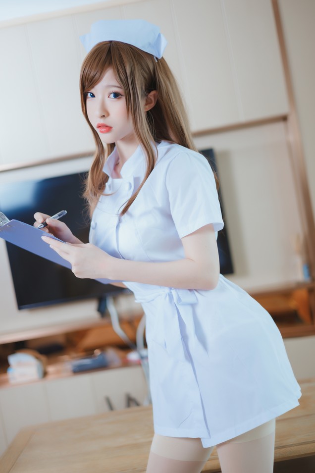 清水由乃 - 家庭护士 [77P-538MB]