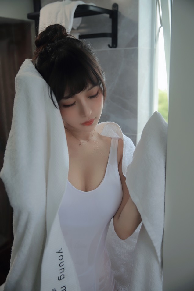Shika小鹿鹿 - 半透浴室 [22P-50MB]