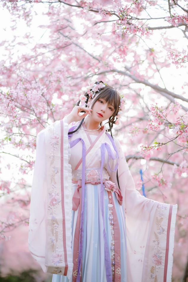 Nyako喵子 - 樱花汉服 花神祈愿 [52P-219MB]