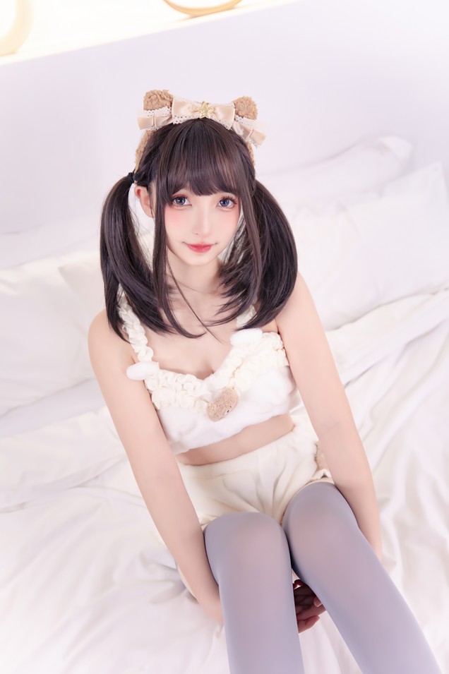 神楽坂真冬 - 草莓胖次熊 [75P-186MB]