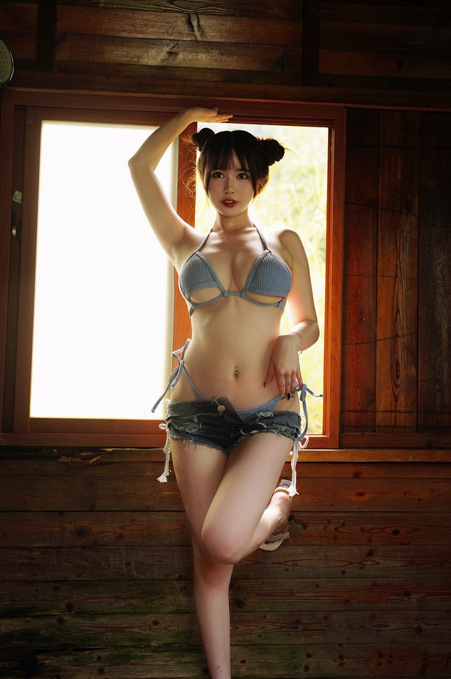 Tina很妖孽呀:写真作品合集