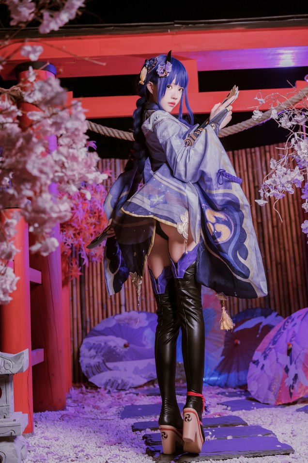 桜桃喵 - 雷电将军+花絮 [51P1V-1.85GB]