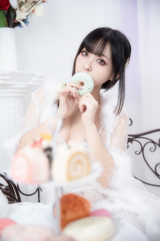 洛璃 LoLiSAMA - 蛋糕 [25P2V-410MB]