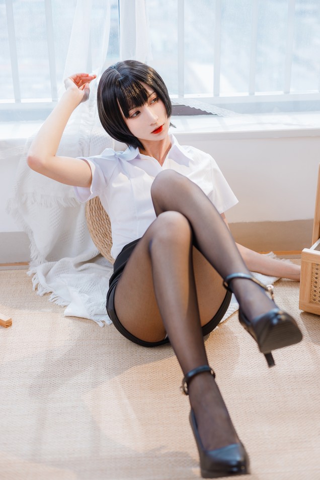 贝儿酱Miki - OL装 [31P-289MB]