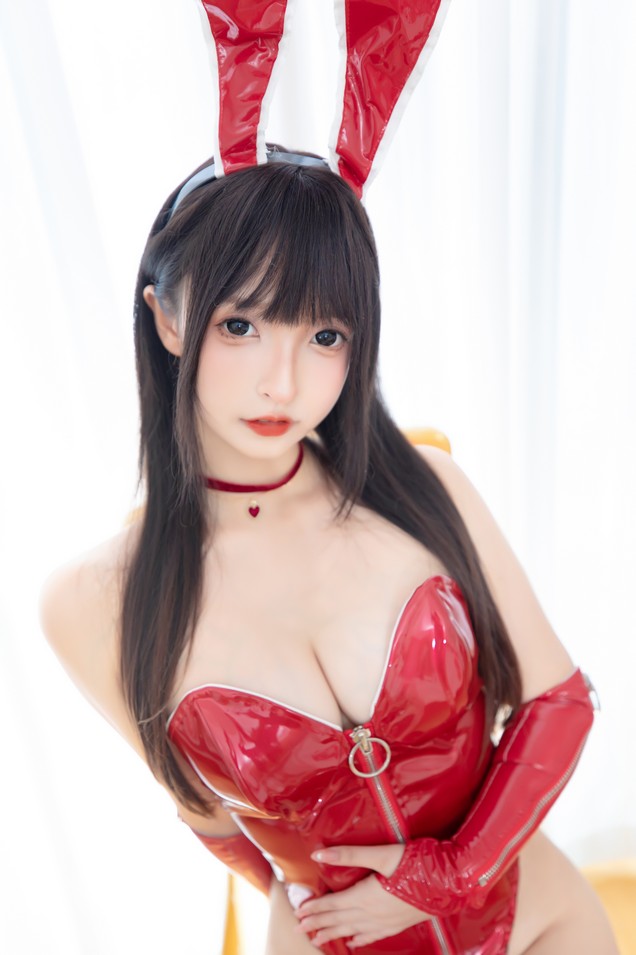 神楽坂真冬 - 红兔迎春 [75P2V-193MB]