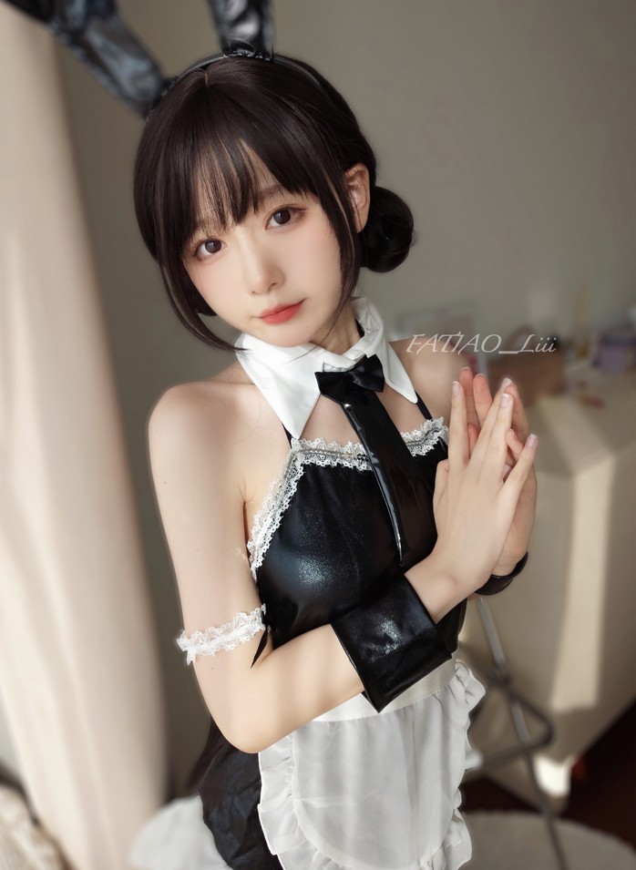 迷之呆梨 - 23.01月fantia会员订阅合集 [235P6V-528MB]
