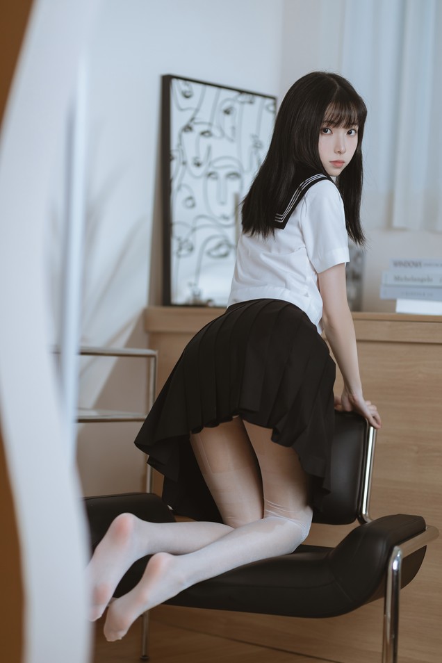 许岚LAN - 白丝水手服 [40P-608MB]