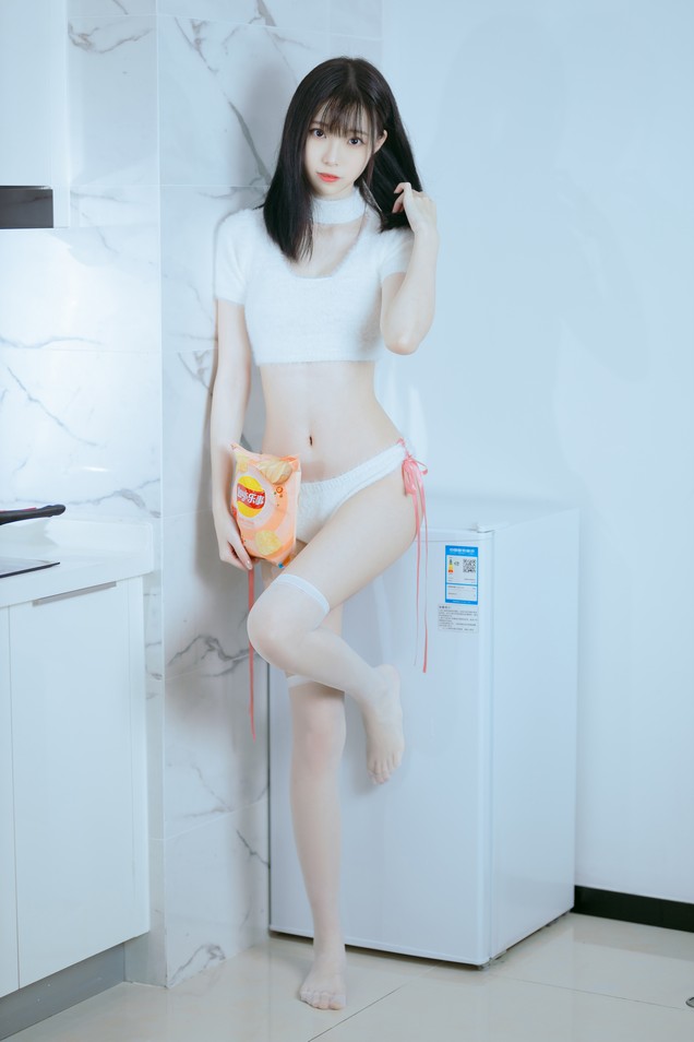 许岚LAN - 纯欲毛衣 [40P-458MB]
