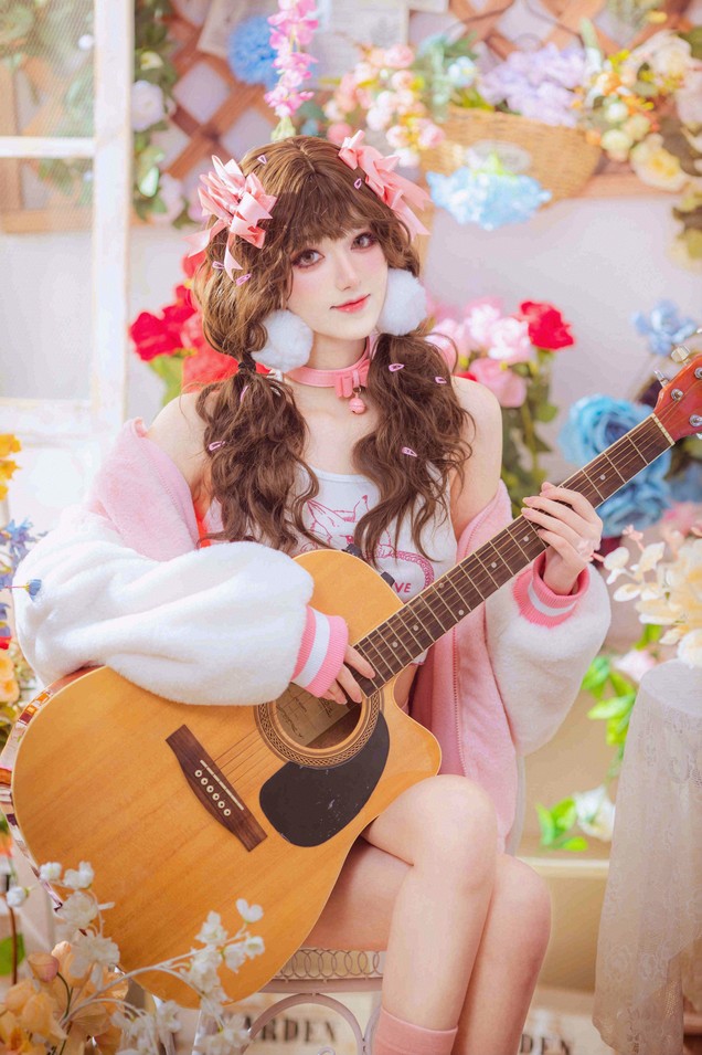 南桃Momoko - 少女吉他与蝴蝶结 [28P-147MB]