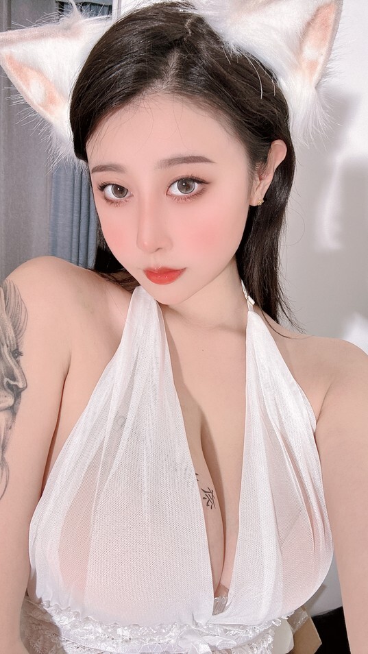 奈汐酱nice - 38号自拍本 宠物 [45P5V-1.04GB]