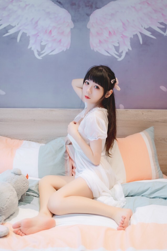 usejan蓝蓝 - 奶味软糖 [40P-75MB]
