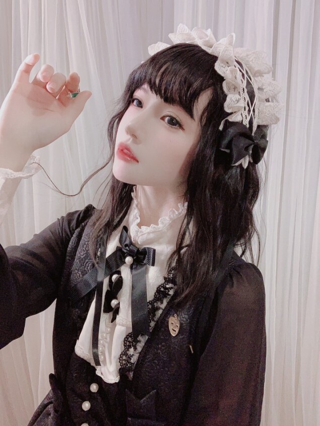 桜桃喵 - Doll [18P-117MB]