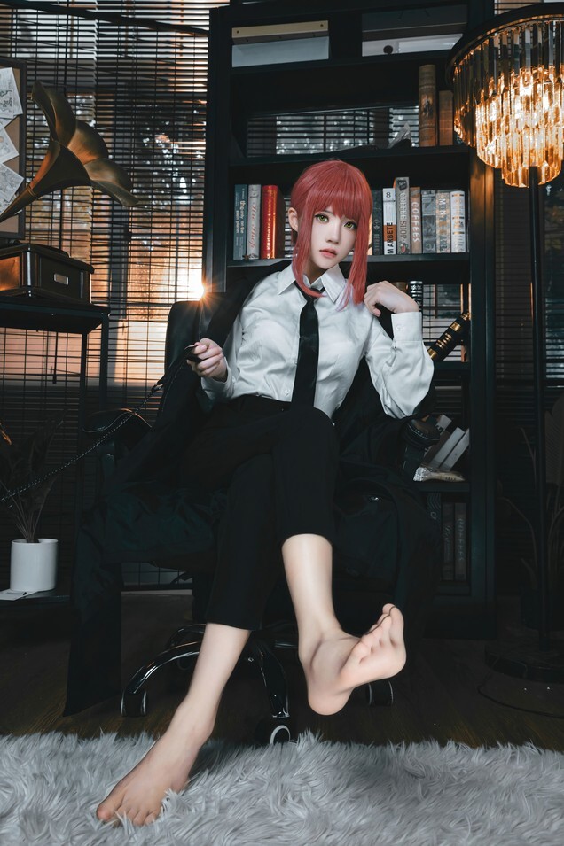 桜桃喵 - 玛奇玛 [38P-395MB]
