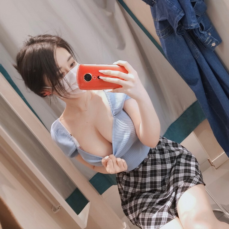 白银81 - 22.08月会员合集 (全26期) [221P12V-1.56GB]