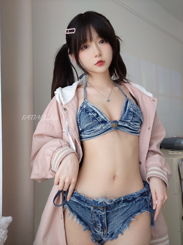 迷之呆梨 - 23.04月fantia会员订阅合集（全8期）[156P4V-362MB]