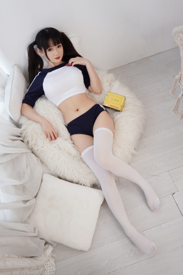 七海抹茶酱 - 弹幕盒 [23P-119MB]
