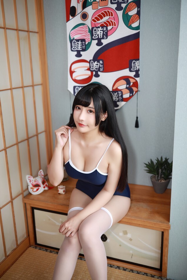 糖果果Candy - 12月舰长 [87P10V-1.38GB]