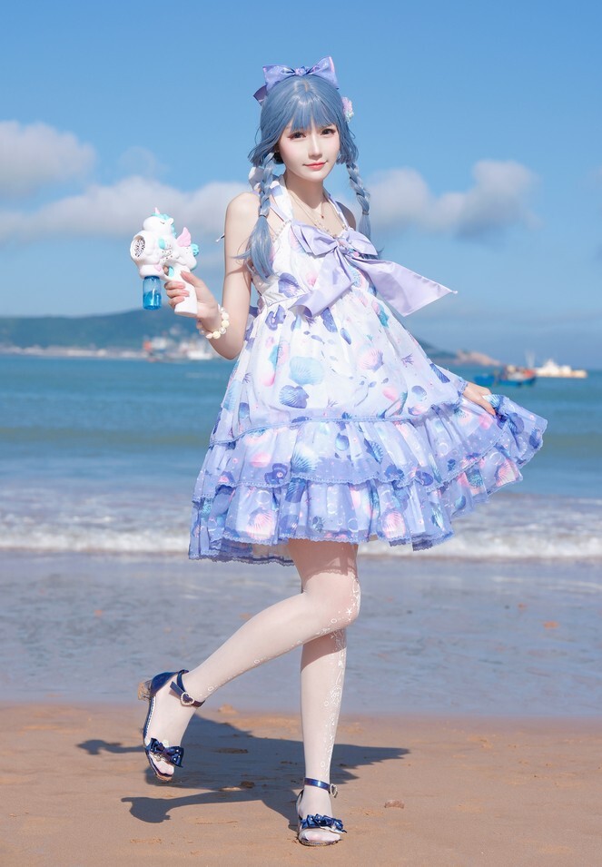彩芸_Nebula - 渐变贝壳白紫 [15P-72MB]