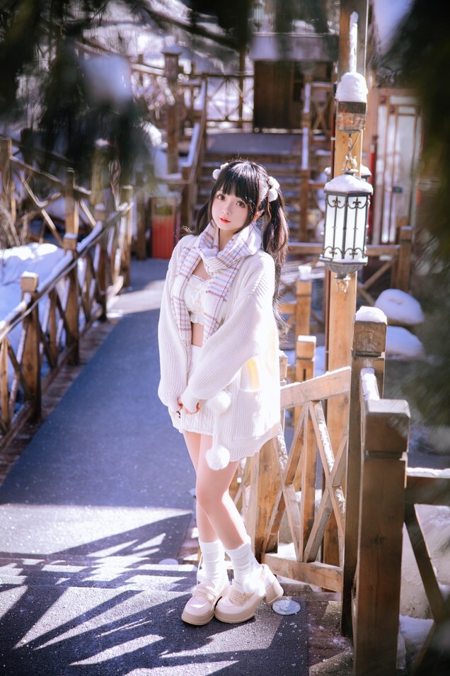 日奈娇 - 雪地少女 [108P2V-1.81GB]