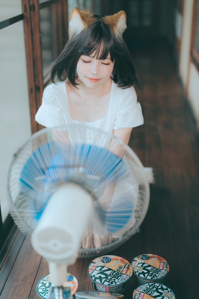 ElyEE子 -【寫真7月訂閱】✦Tier 4✦ Lovely LovEly