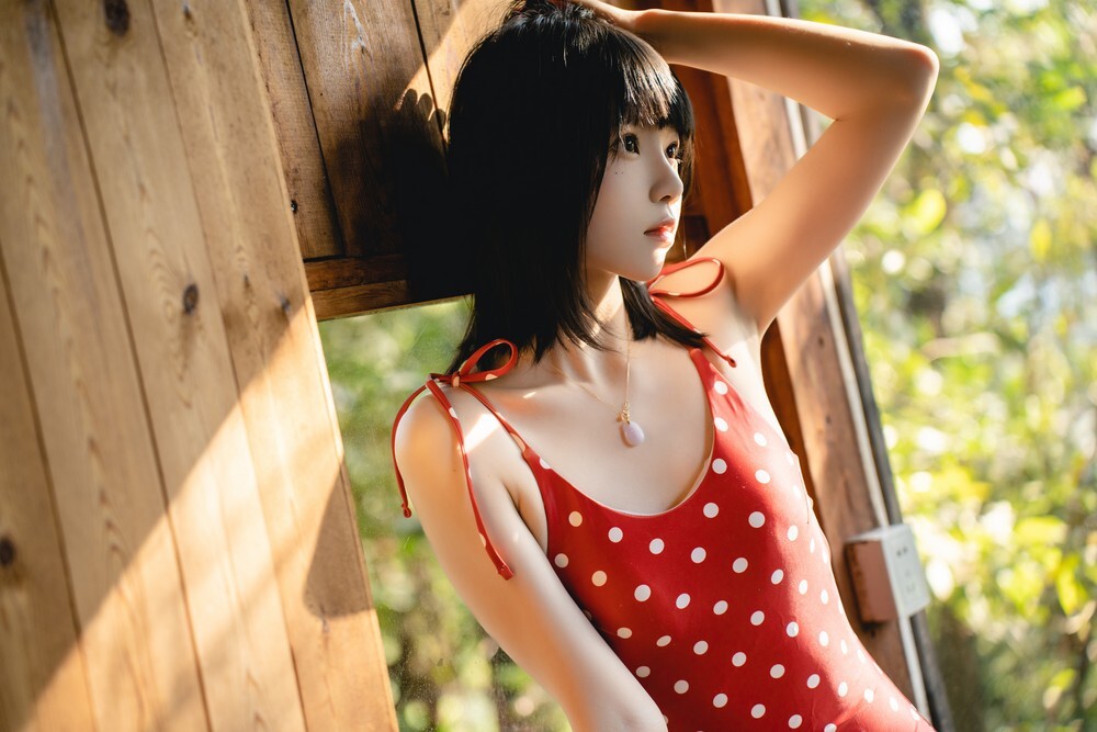 桜桃喵 - 红波点 [45P-312MB]