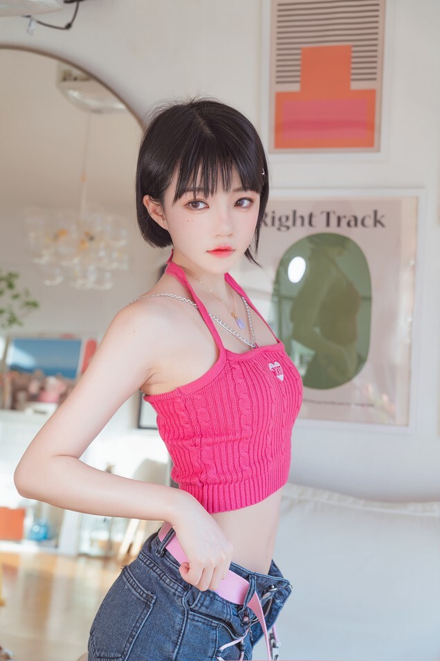 桜桃喵 - 甜辣酱 [21P-254MB]