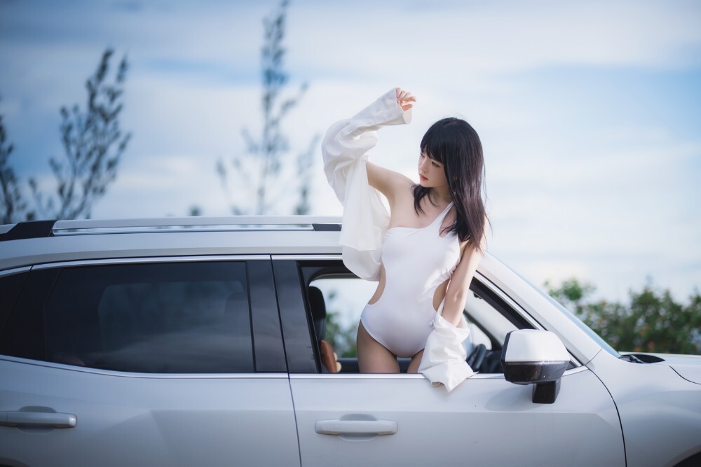 桜桃喵 - 车车[15P-158MB]