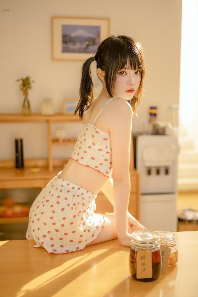 桜桃喵 - 瞌睡 [43P-475MB]