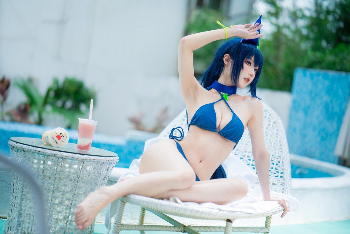 阿包也是兔娘 - 花园泳装 [35P-306MB]