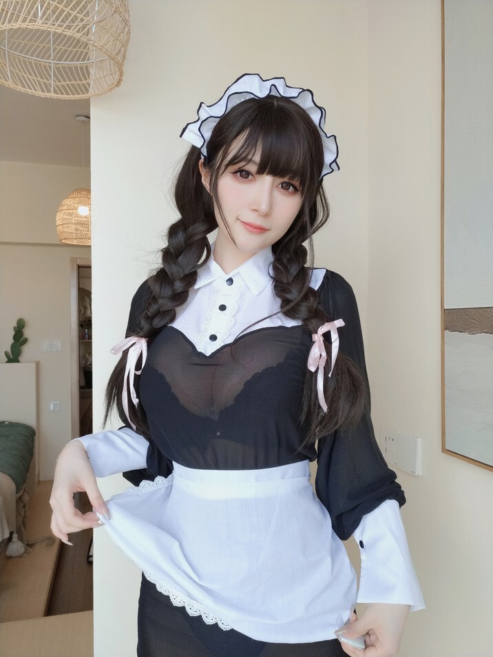 白银81 - Fantia 23.06月会员合集 [366P-0.97GB]
