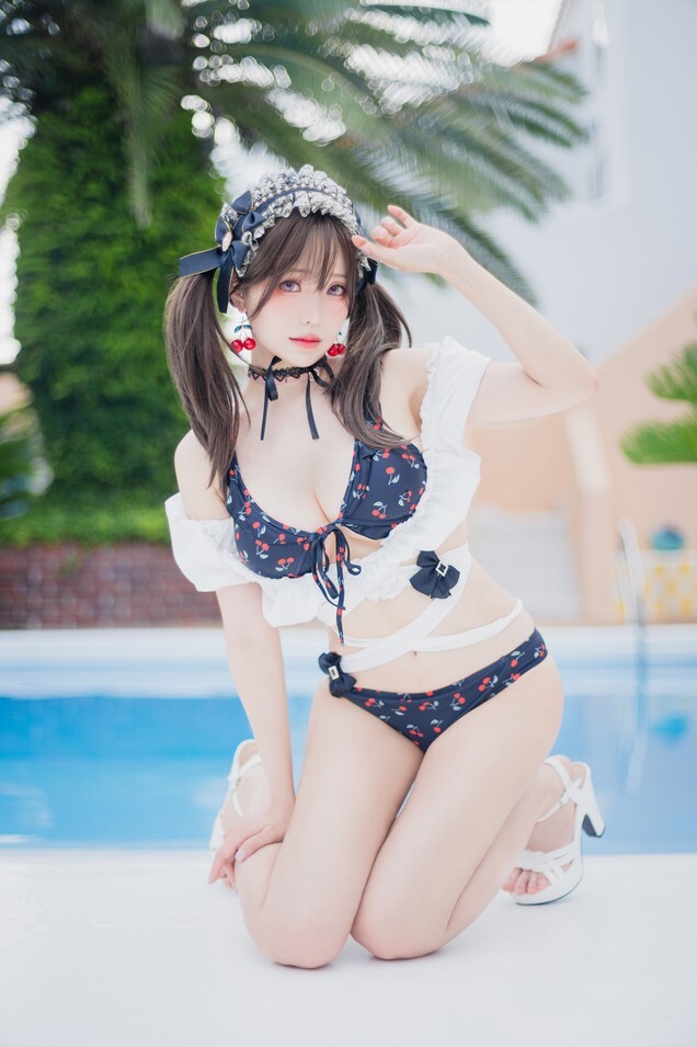 ElyEE子 -【寫真8月訂閱】✦Tier 4✦ Lovely LovEly