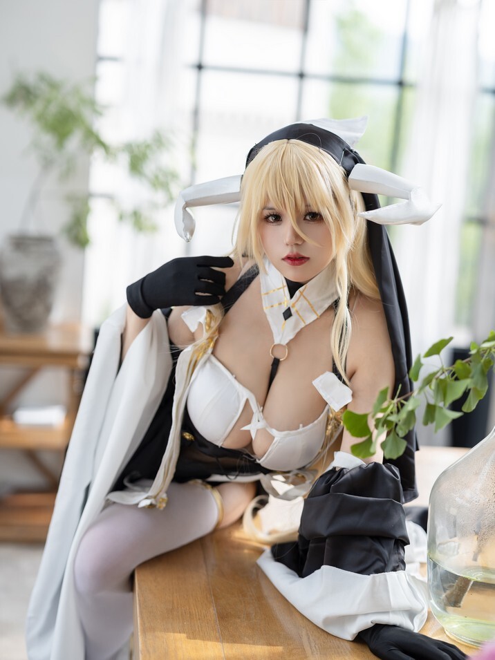 小仓千代w - patreon 23.05月会员合集 [102P1V-665MB]