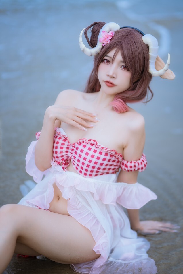 二佐Nisa - 泰拉夏日纪事 方舟艾雅法拉泳装 [34P-594MB]