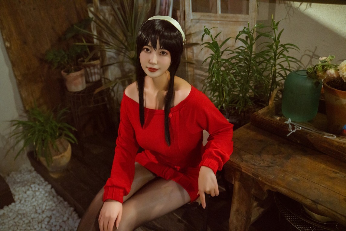 星澜是澜澜叫澜妹呀 - 约尔红毛衣 [76P1V-977MB]