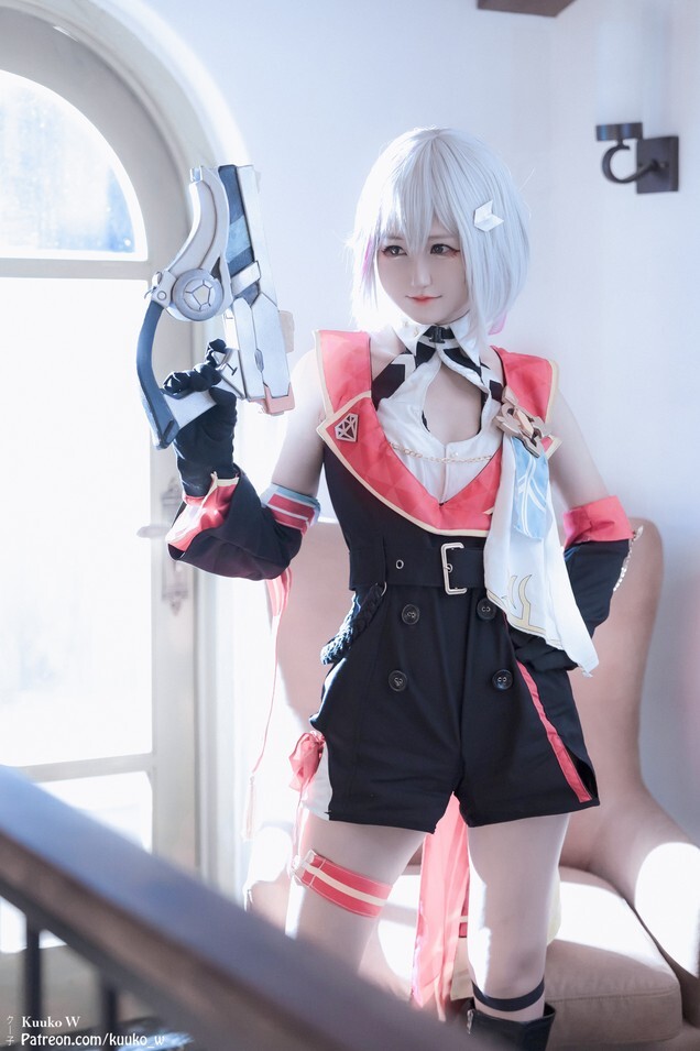 KuukoW - 更新4套作品集
