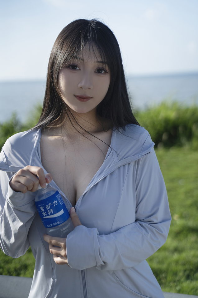 浅安安 - 摄影师翎梵 环球之旅 [57P-423MB]