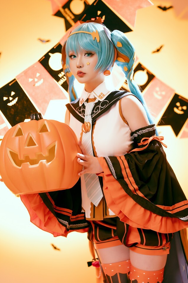 星之迟迟 - 10月计划赠品 万圣节MIKU [53P-306MB]