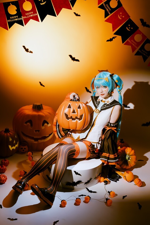 星之迟迟 - 10月计划赠品 万圣节MIKU [53P-306MB]
