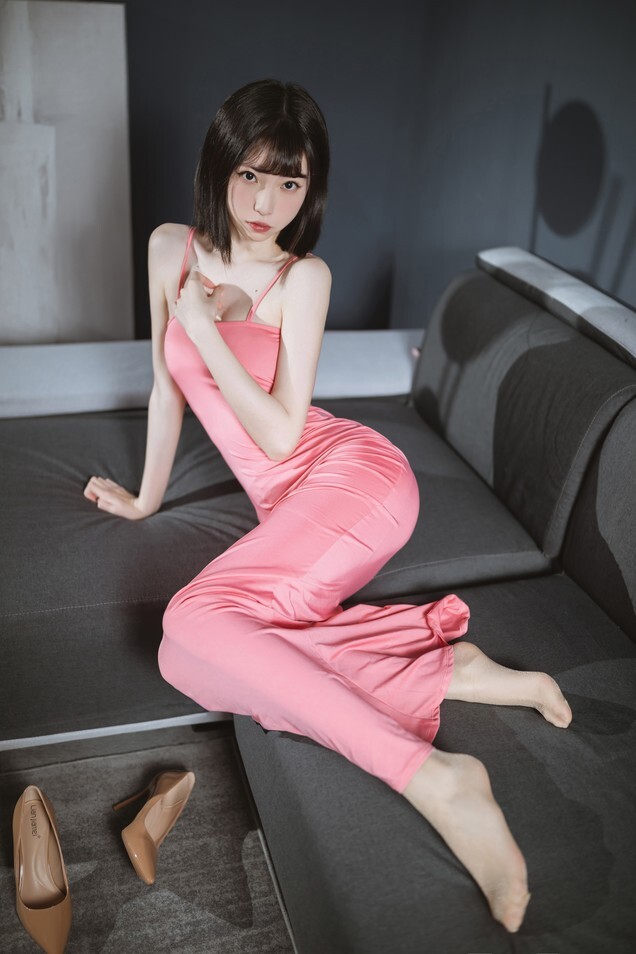 许岚LAN - 粉色长裙 [40P-296MB]