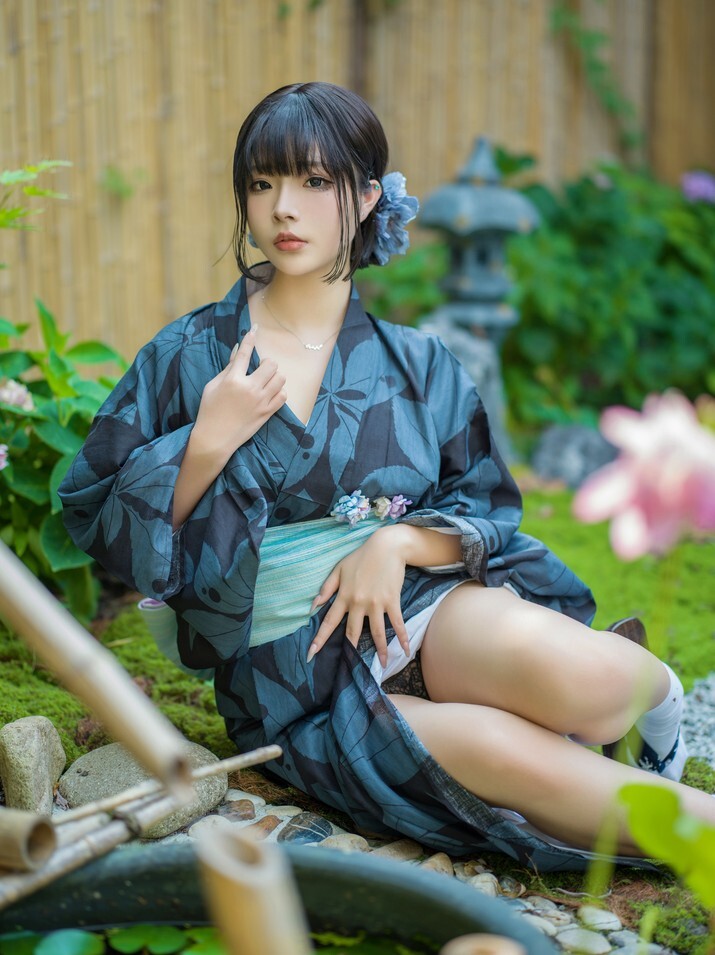 Kokuhui - 中庭之妻 [117P3V-1.70GB]