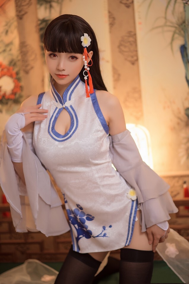 大大卷卷小卷 - 碧蓝航线逸仙&amp;英雄联盟阿狸 [15P-130MB]