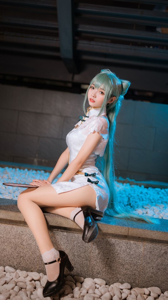 大大卷卷小卷 - 初音夏日 [20P-37MB]