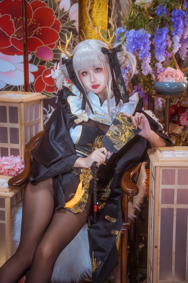 萌芽儿 - 白兔和服 [18P-267MB]