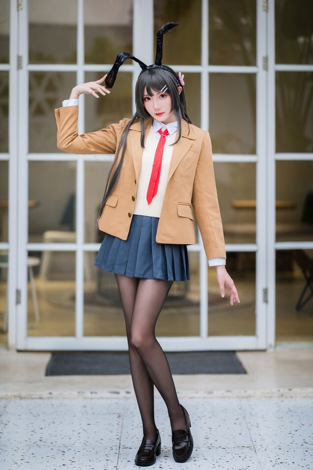 瓜希酱 - 樱岛麻衣 校服 [20P-92MB]